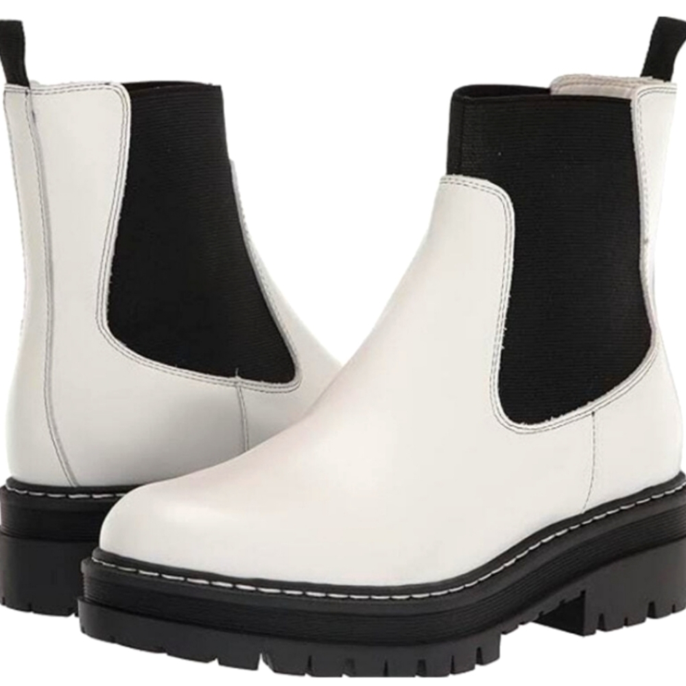 Size 8.5 🆕️ Women's Marc Fisher LTD Patrick Ankle Boot White Leather Lug
